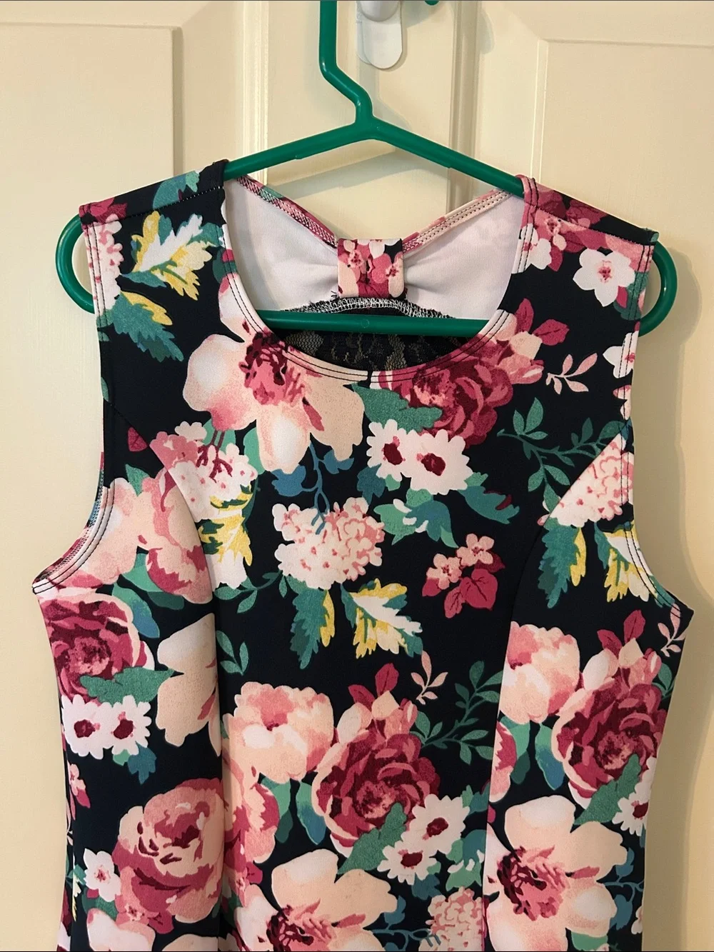 abercrombie kids sleeveless black