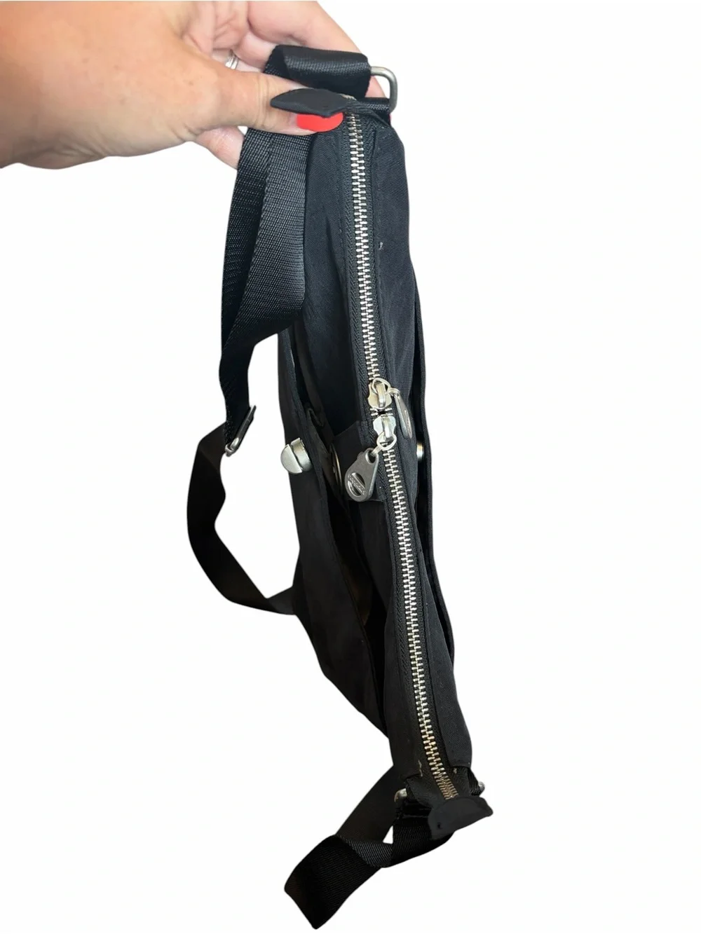 Baggallini Helenski Black Crossbody Hobo Bag Silver Hardware RFID Card Slots