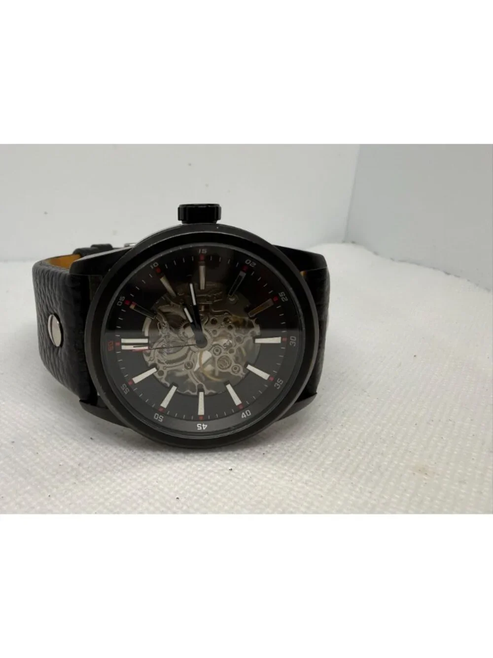 Kenneth Cole kenneth cole