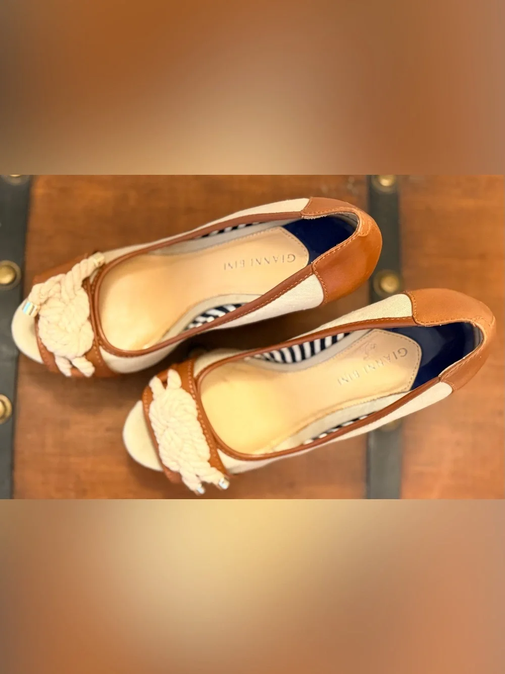 Gianni Bini canvas faux