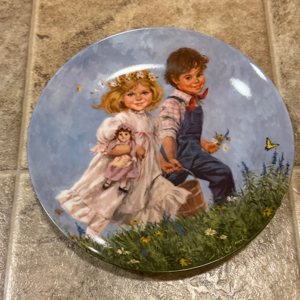 Reco International collectible porcelain