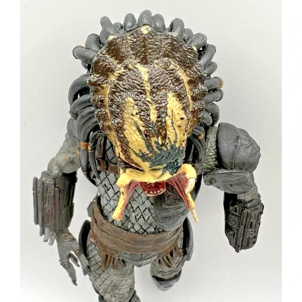 NECA Predator Jungle Hunter Unmasked Figure 7
