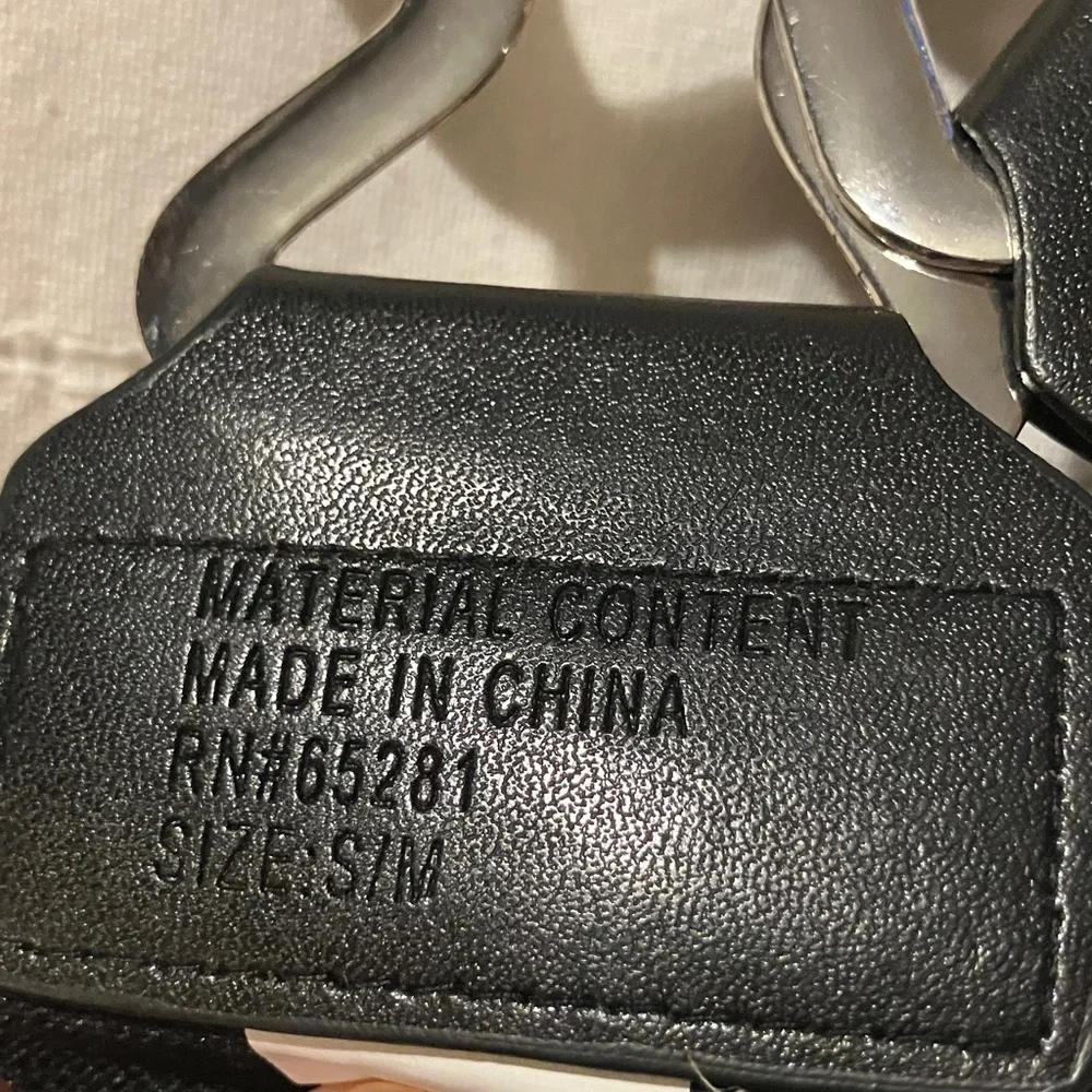 N/A stylish black