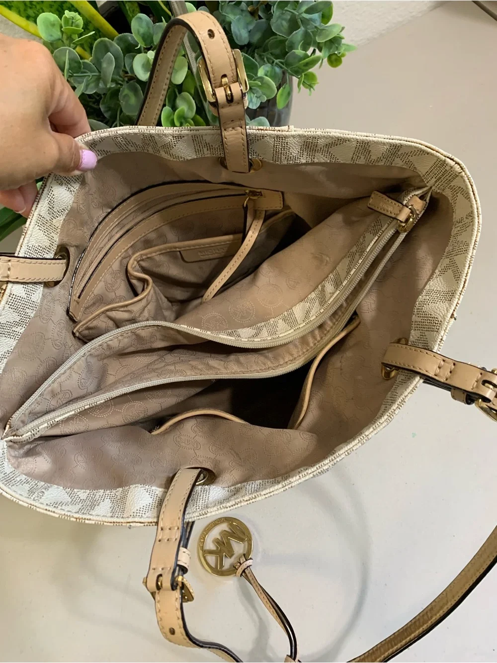 Michael Kors mk tone straps