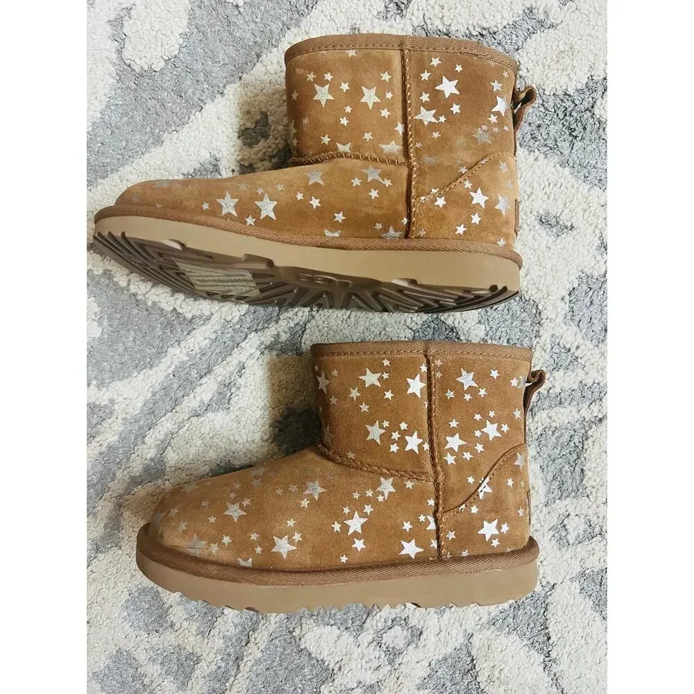 UGG new without