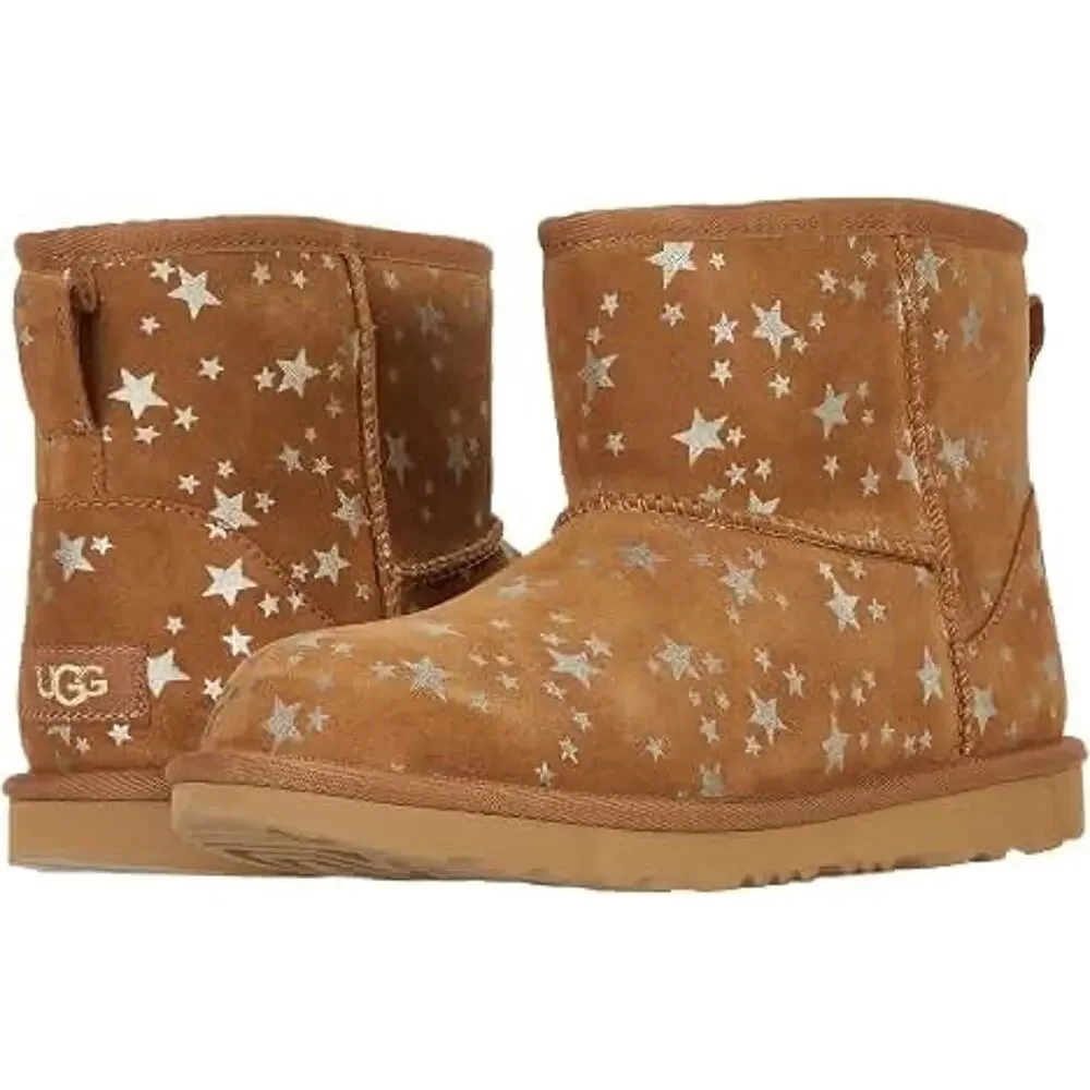 UGG new without