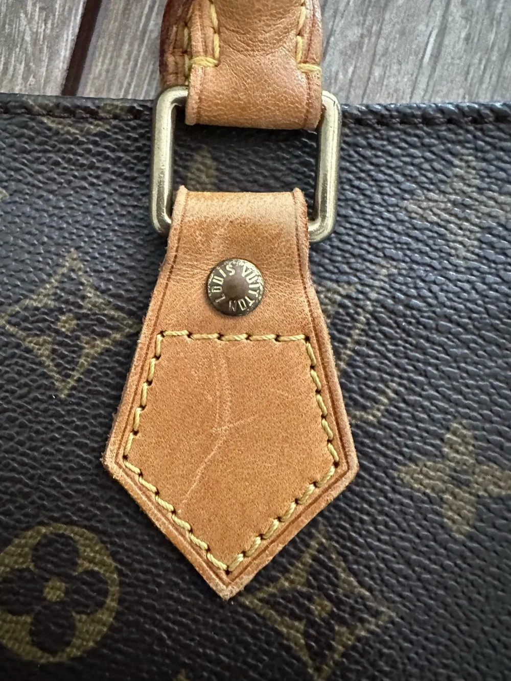 Louis Vuitton vintage iconic