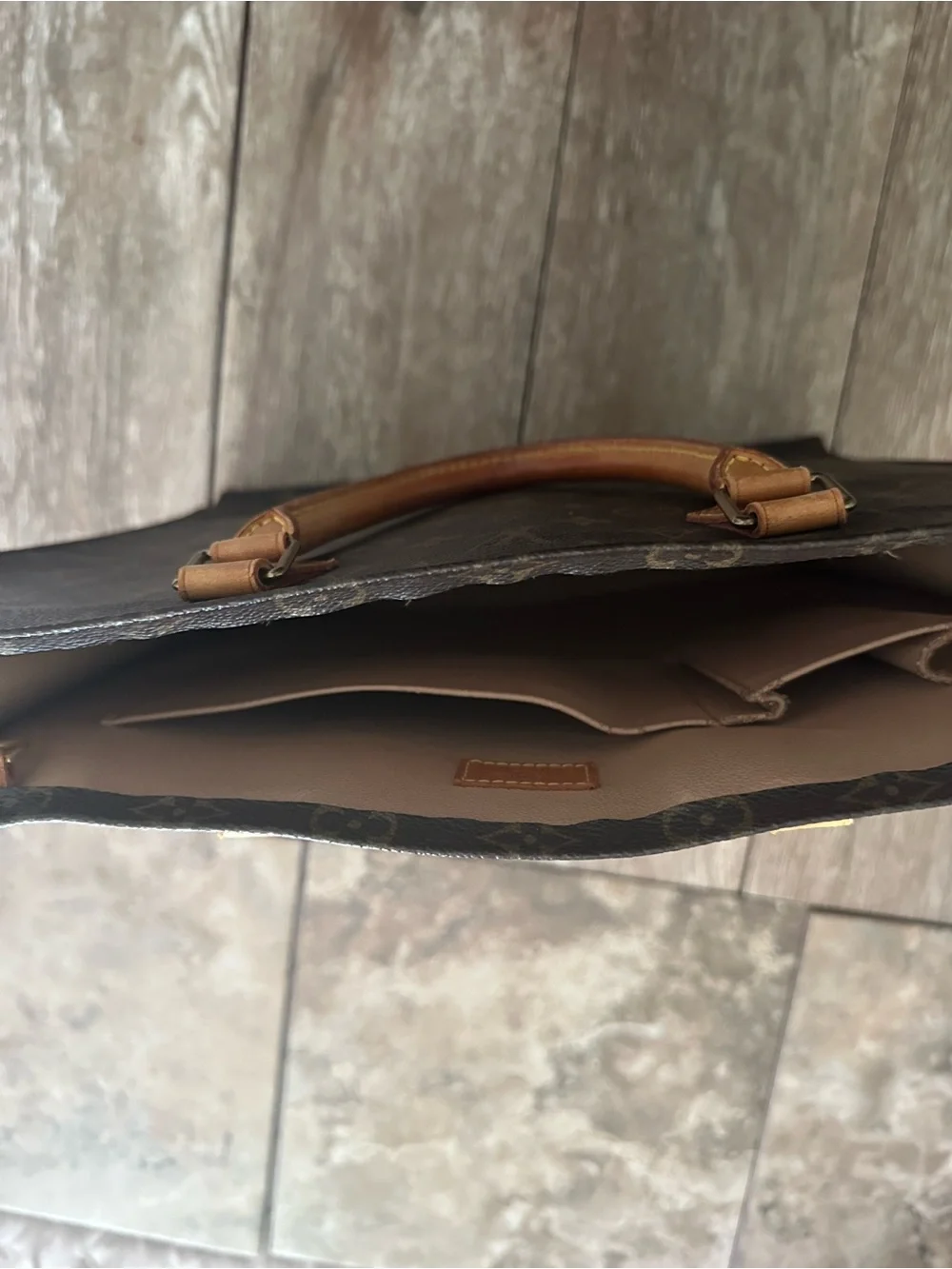 Louis Vuitton vintage iconic