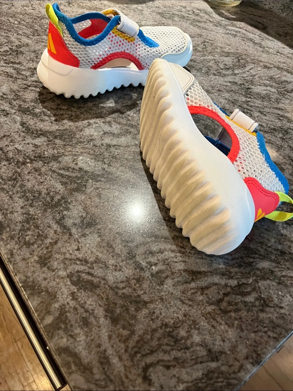 adidas breathable white