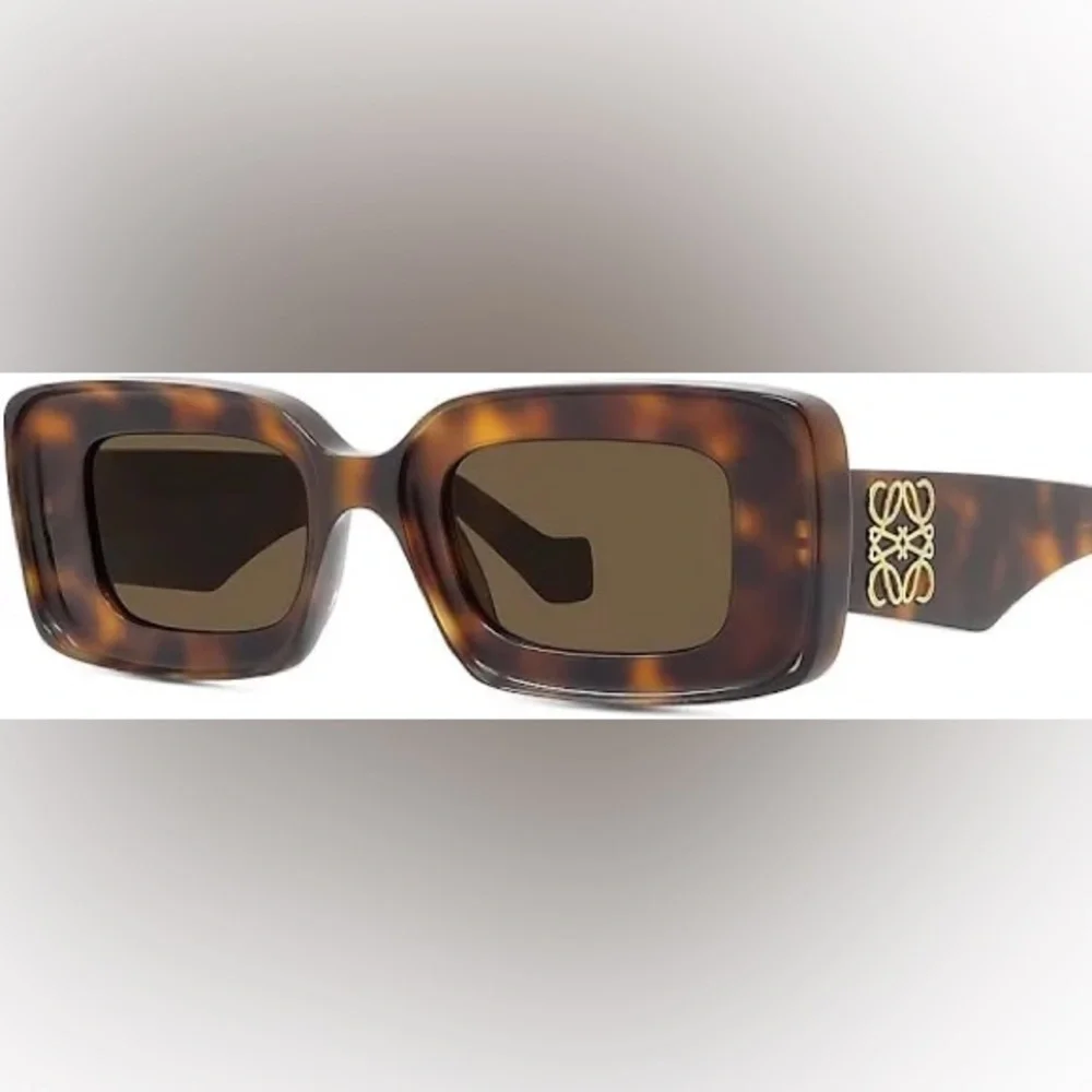 Loewe authentic styled