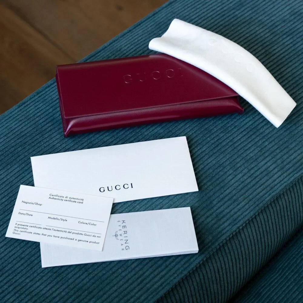 Gucci women sunglasses
