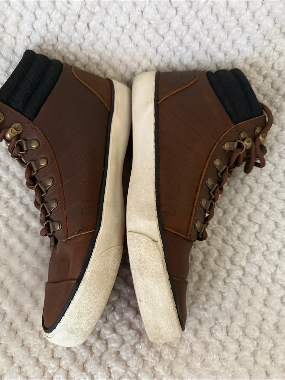 Ridgemont Outfitters classic brown