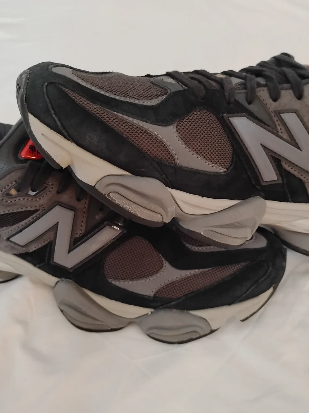 New Balance spring blemishes design