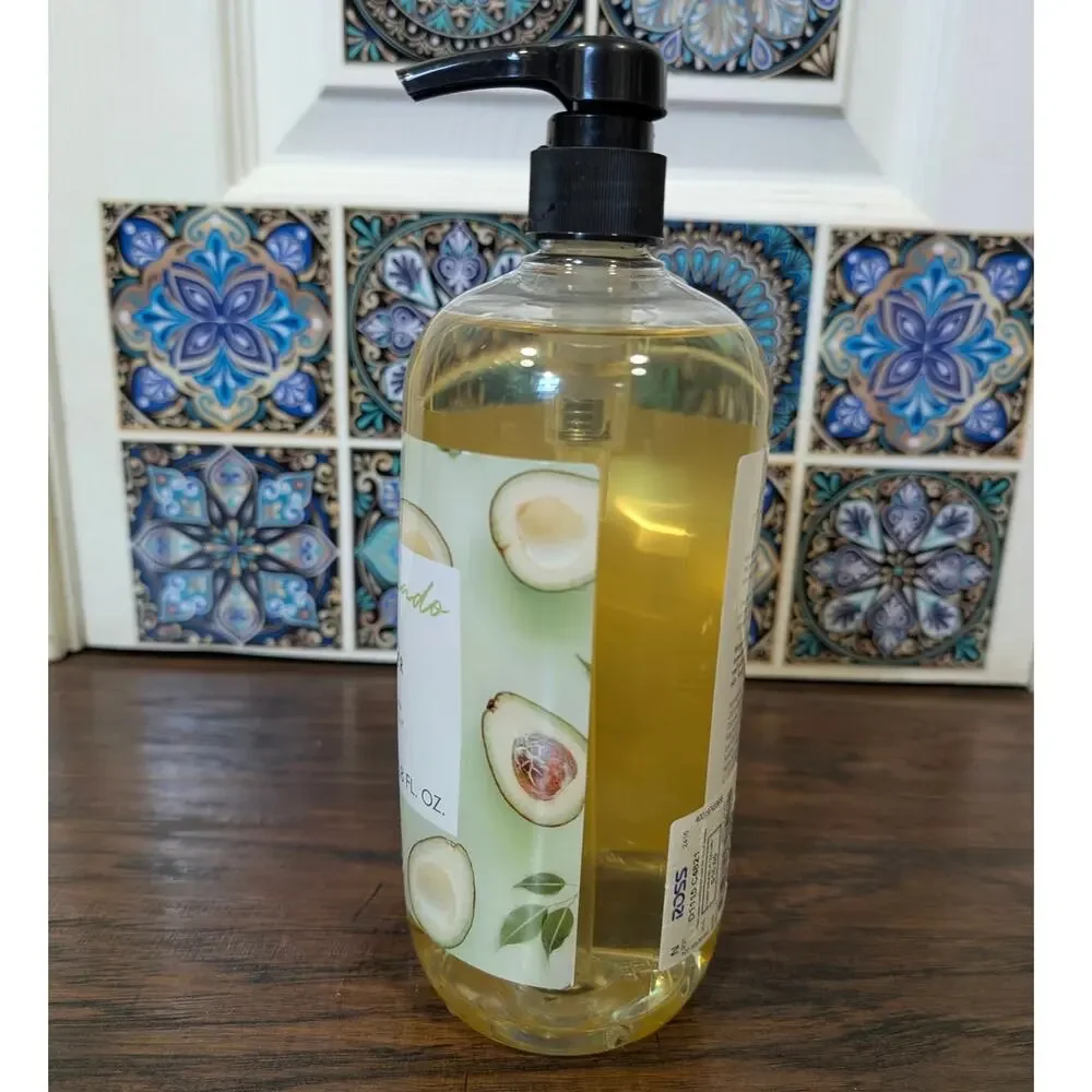 Avocado Bath and Shower Gel Bodywash - 33.8 fl oz / 1 L - New / Unused