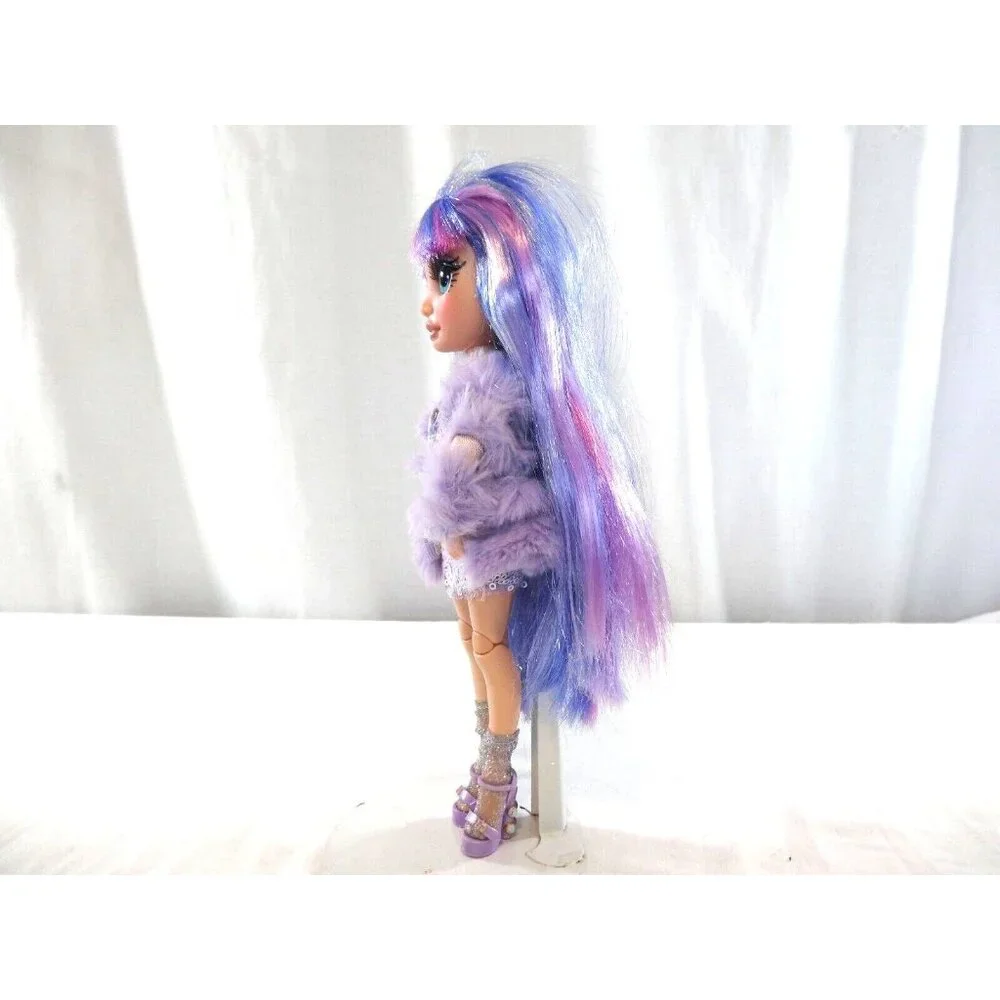 MGA Entertainment rainbow high