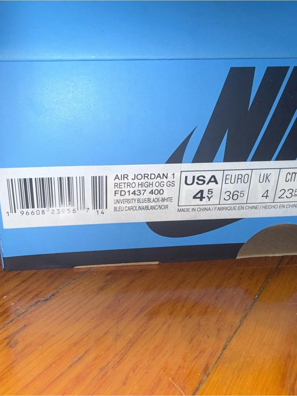 Nike iconic unc