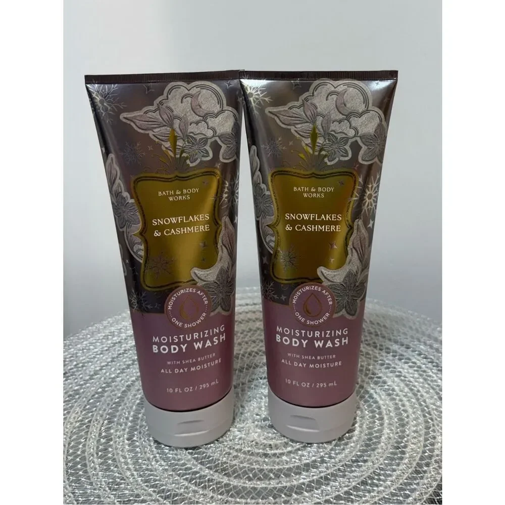 BBW Snowflakes and Cashmere Body Wash Set of 2 NWT