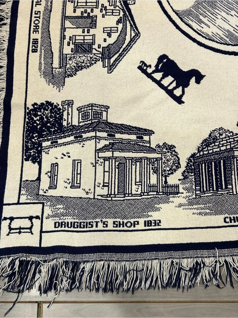 N/A woven souvenir