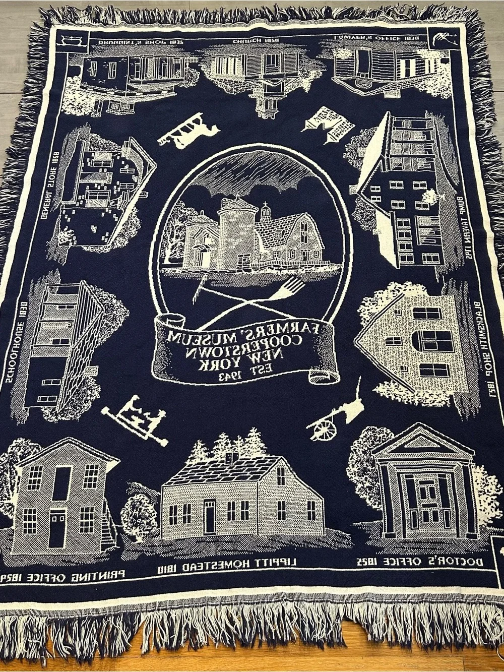 N/A woven souvenir