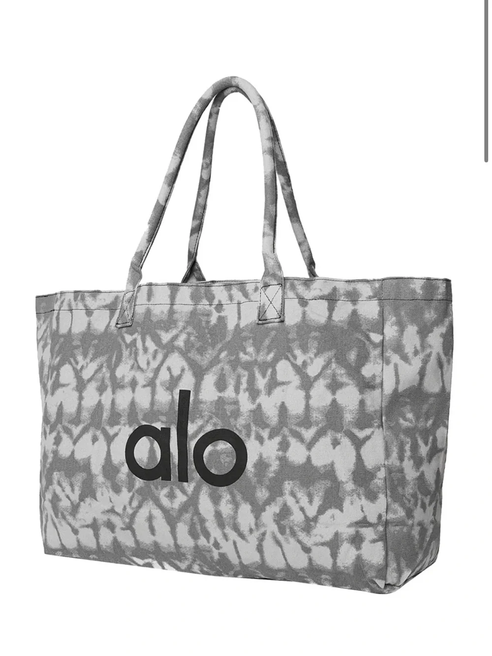 ALO Yoga spacious tie