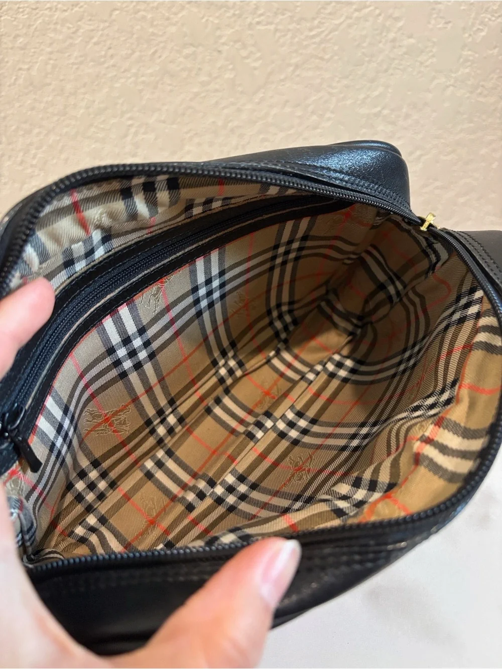 Burberry classic toiletry