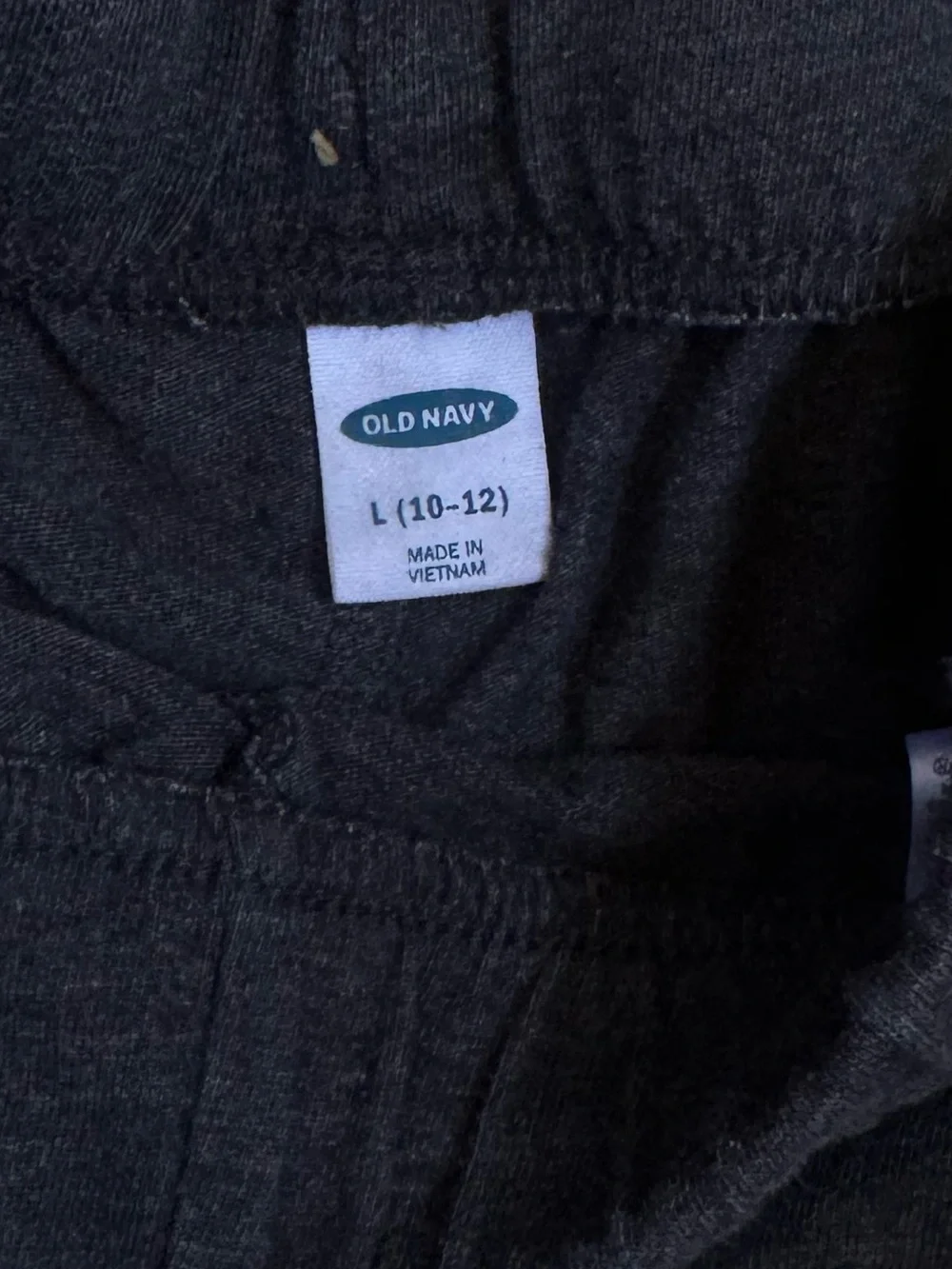 Old Navy pairs girls