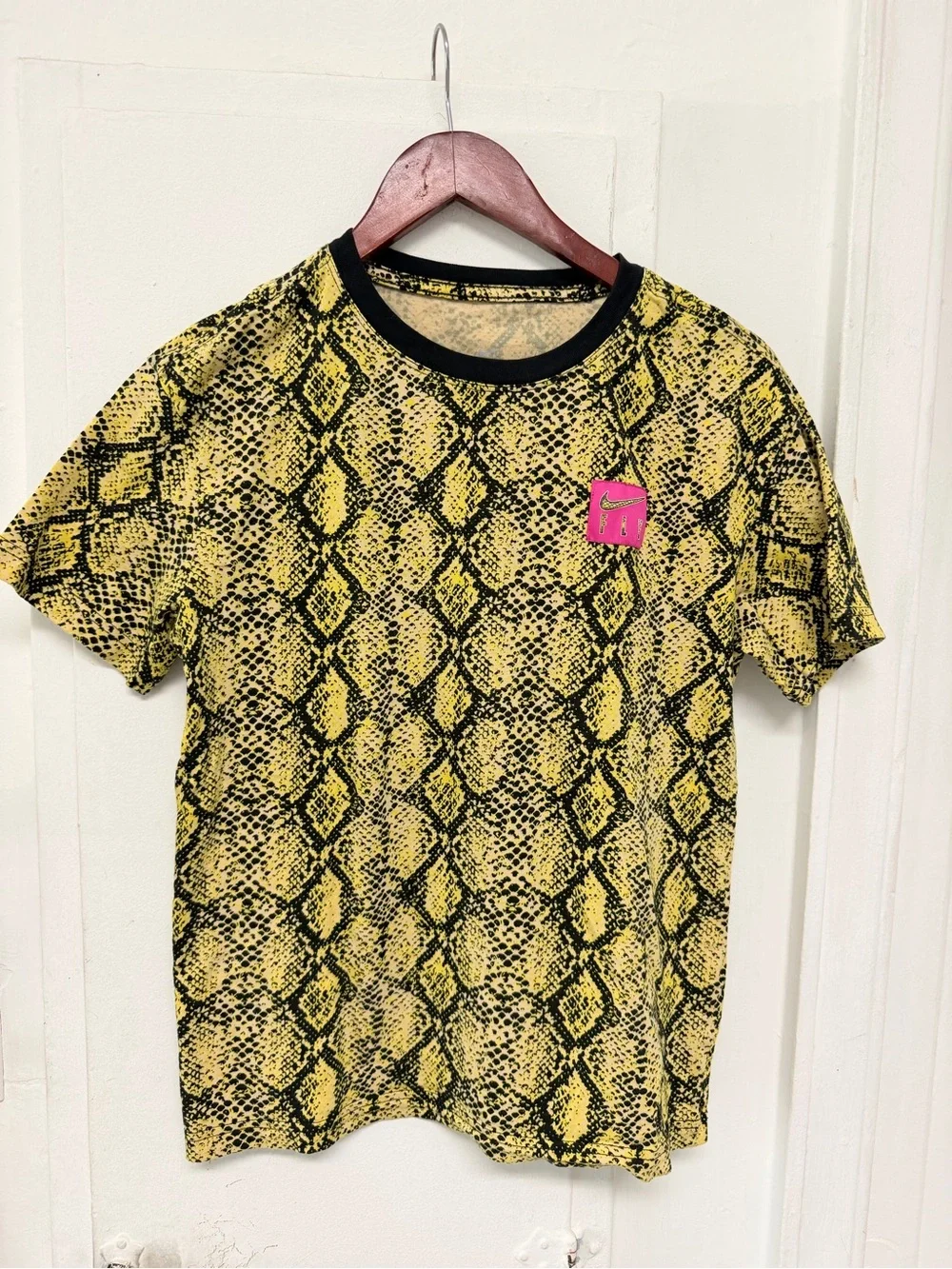 Nike women yellow