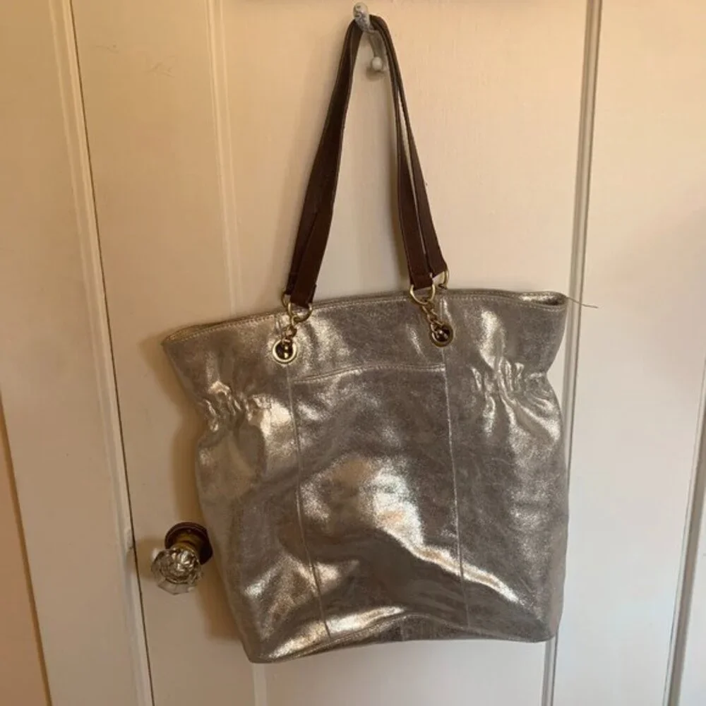 Cynthia Rowley Silver Metallic Leather Tote‎ Bag Brown Tassel Shoulder Bag
