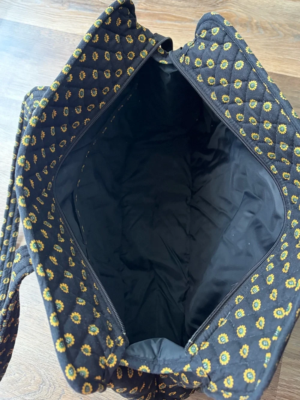 Vera Bradley quilted vera