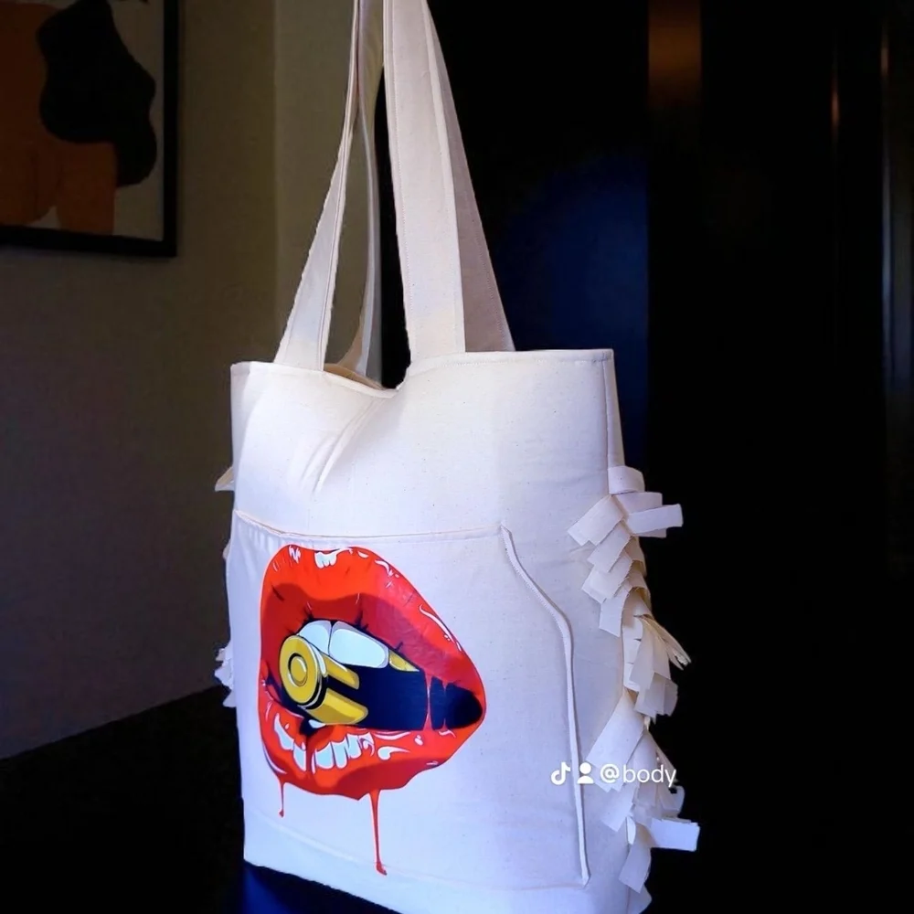 Trendy White Tote Bag with Artistic Lip Design