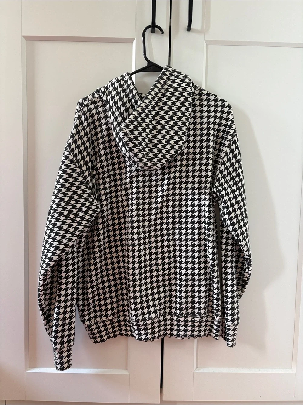 N/A classic black