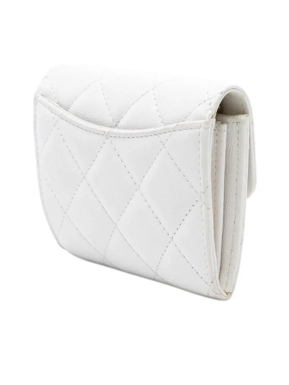 CHANEL elevate your