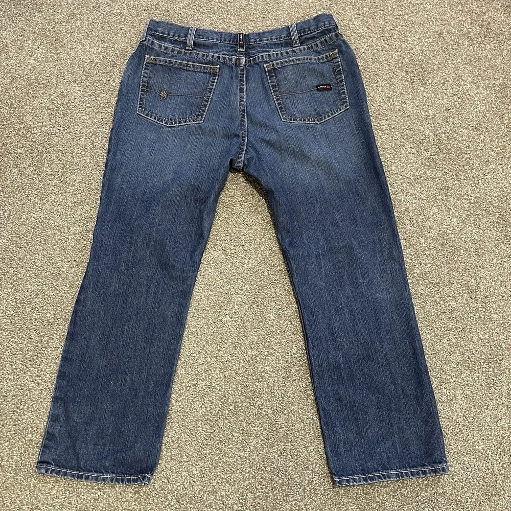 Ariat please review