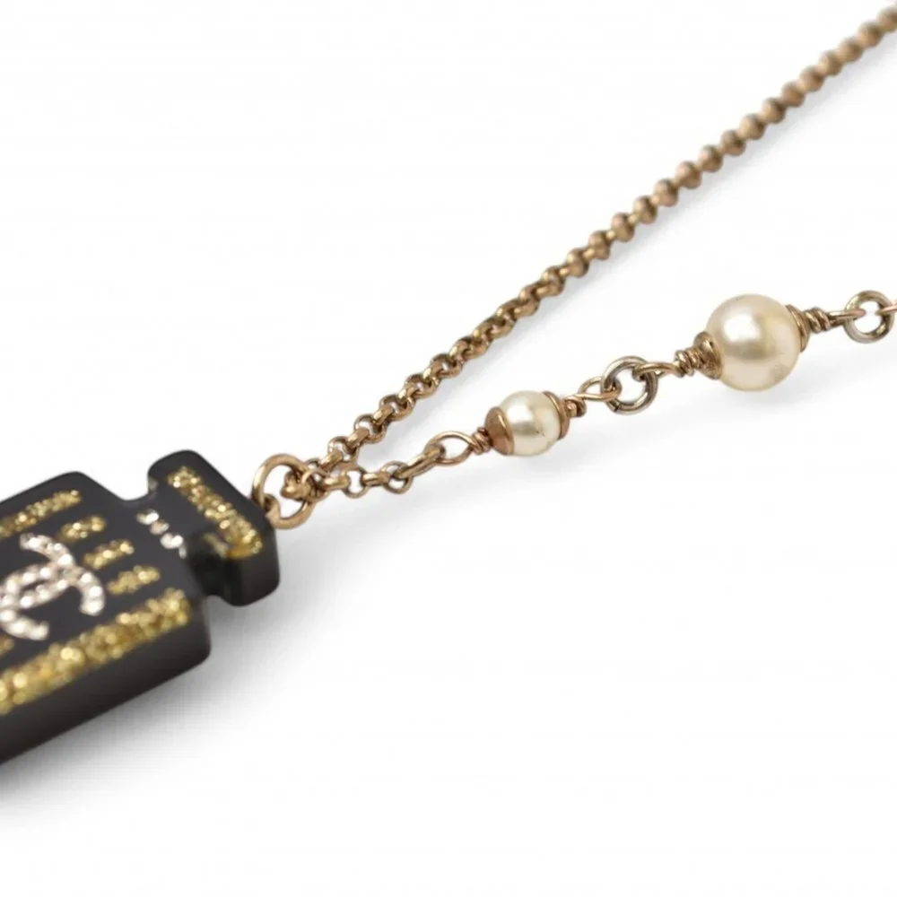 CHANEL black logo