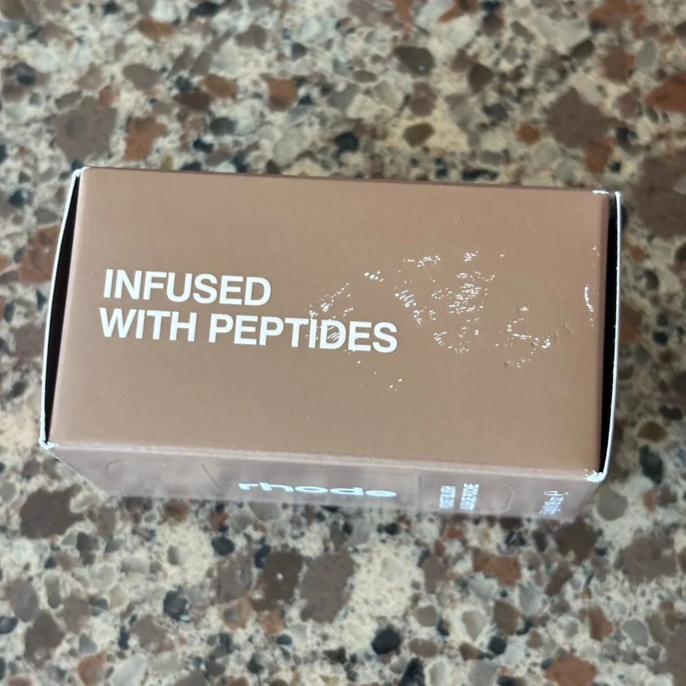 RHODE cream blush