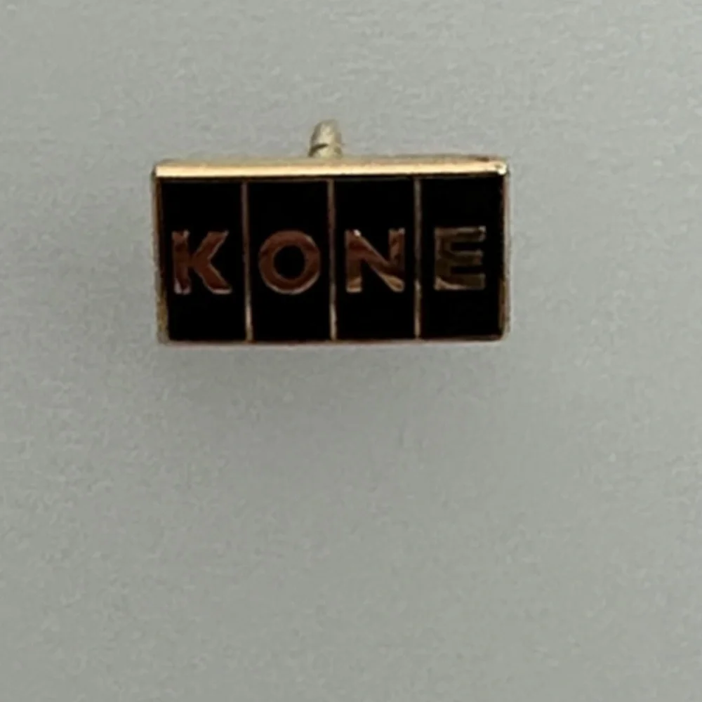 10k Gold elegant black