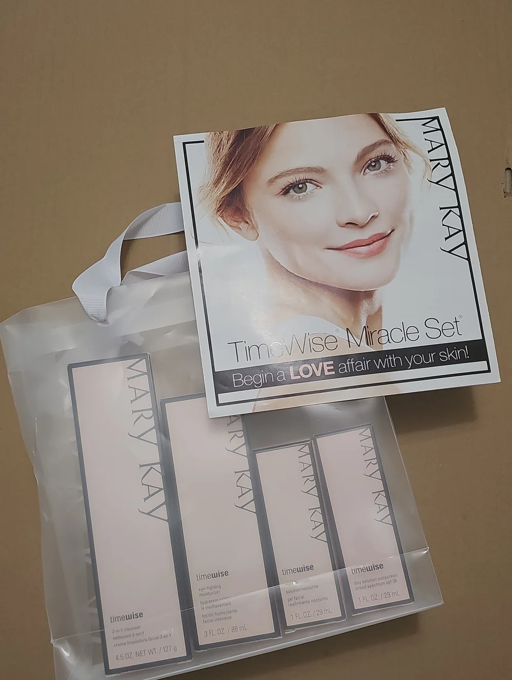 Mary Kay TimeWise Set - Pink and White Packaging