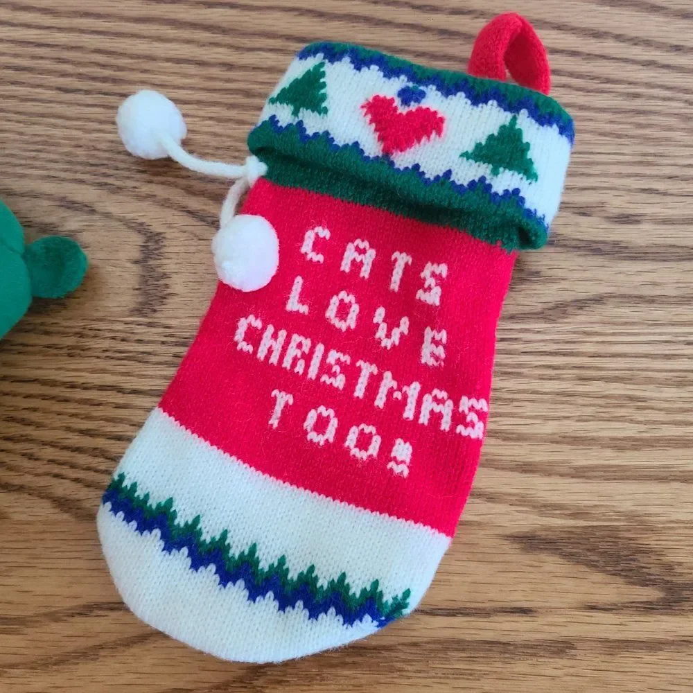 Unbranded holiday lot