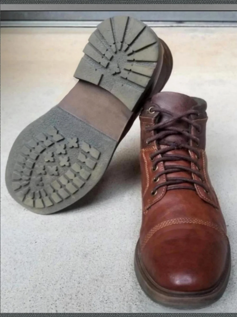 Men's 8 Chestnut Brown Cap Toe Service Boots Chukka W/ Box