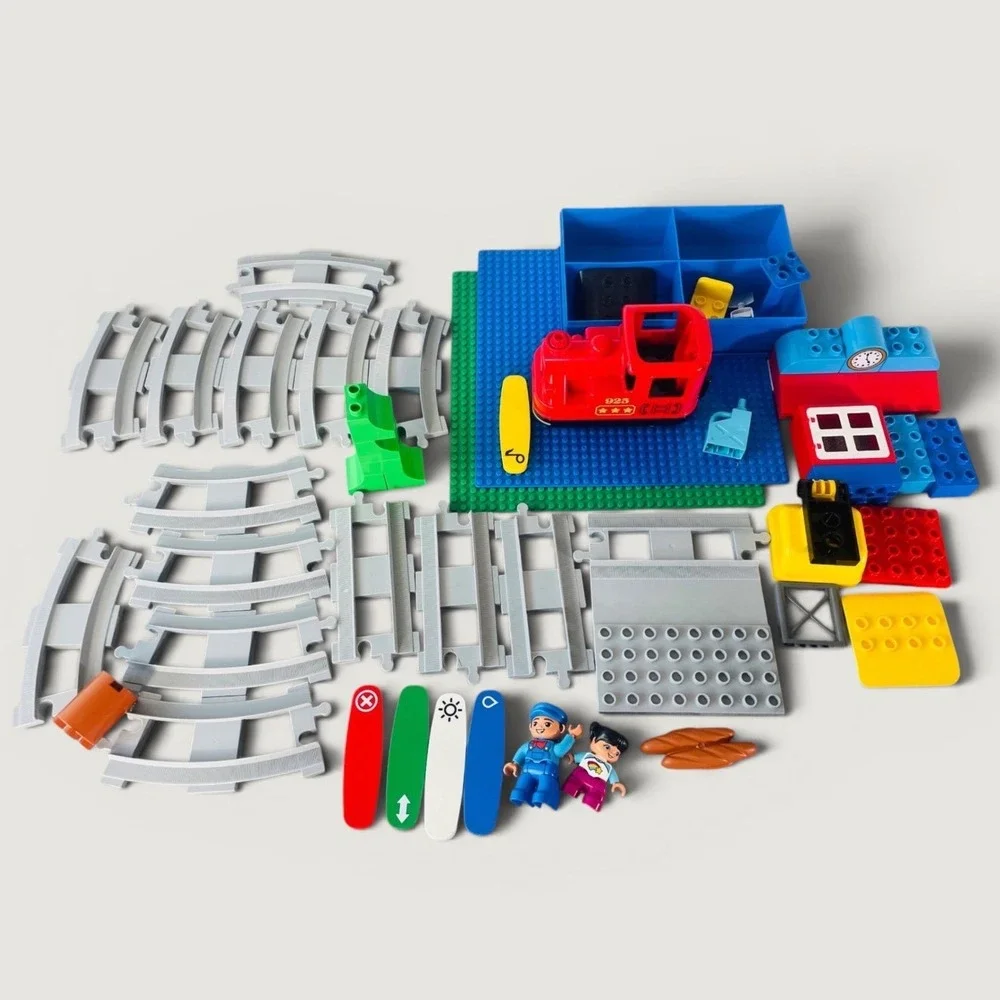 LEGO Duplo Steam Train Railway Track Set Gray Rails Blue Station Figures Lot