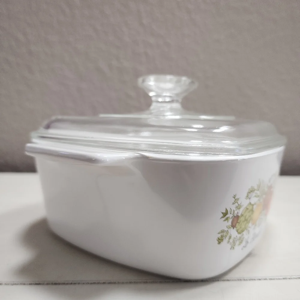 Corningware wonderful hardly