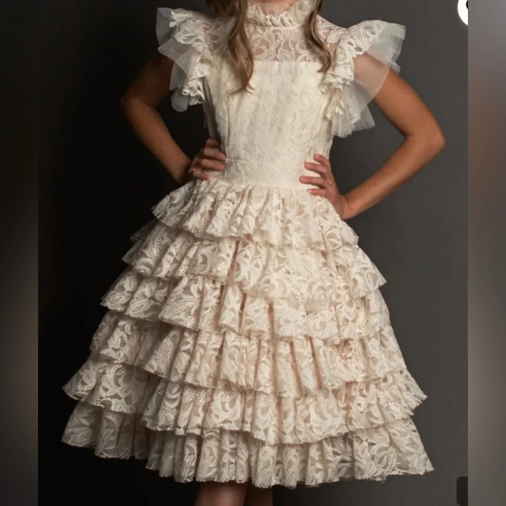 Joyfolie Ivory Lace Petticoat with Ruffle Neckline