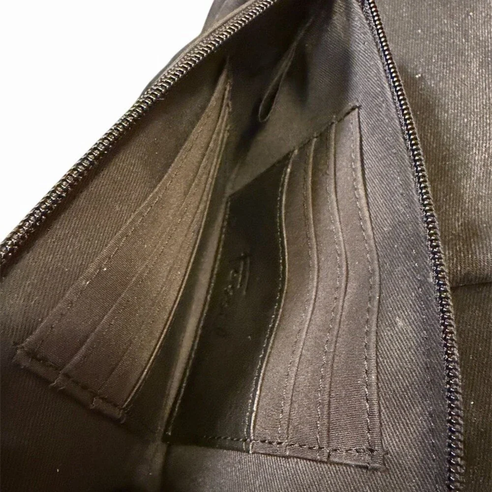 Fossil small wristlet