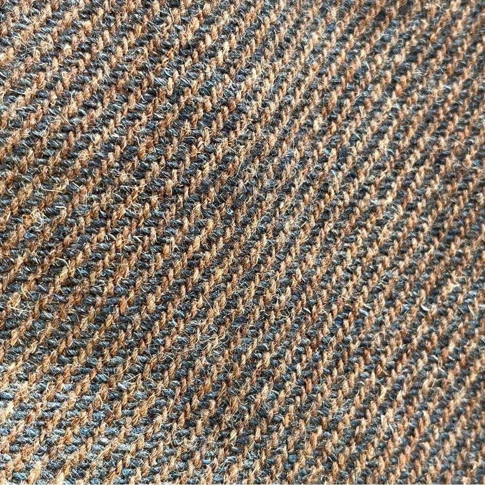 bill blass •size 42