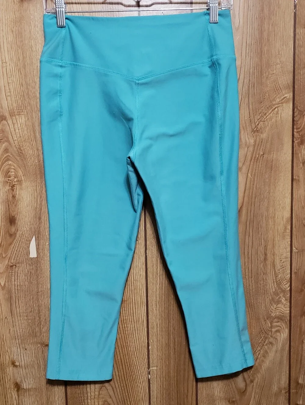 NIKE Dri-Fit Recycled Fabric Capri Leggings Med Sustainable Activewear