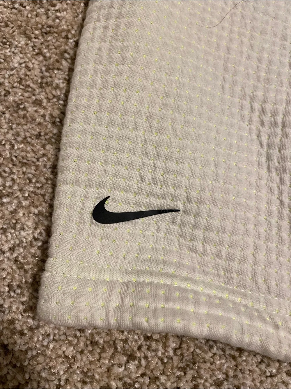 Nike cropped quarter