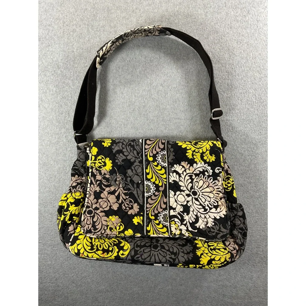 Vera Bradley Provencal Messenger Diaper Bag Floral Quilted Crossbody