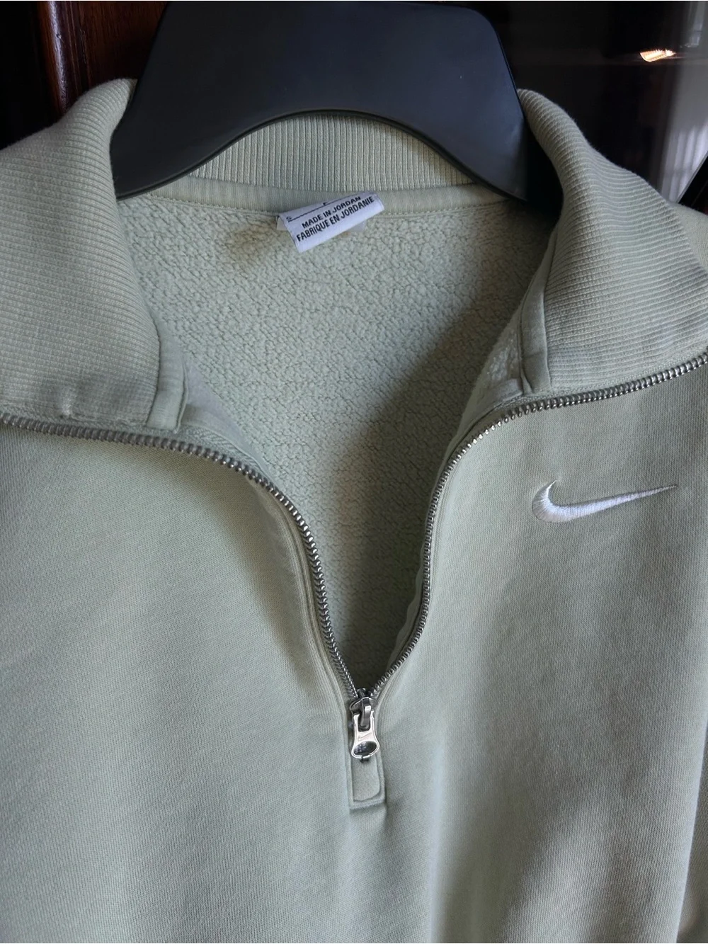 Nike cropped half