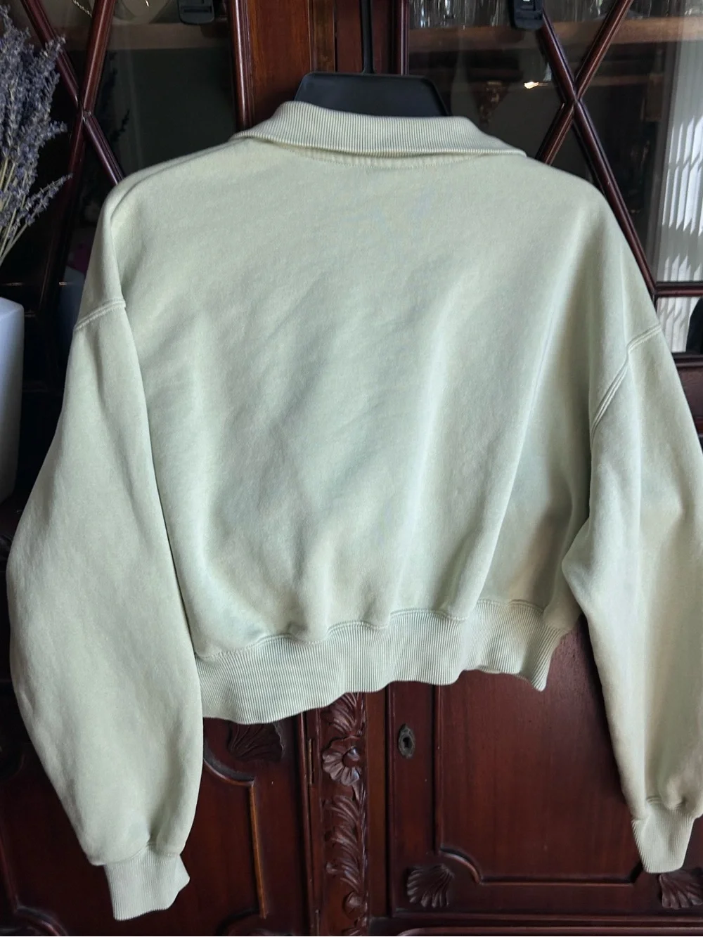 Nike cropped half