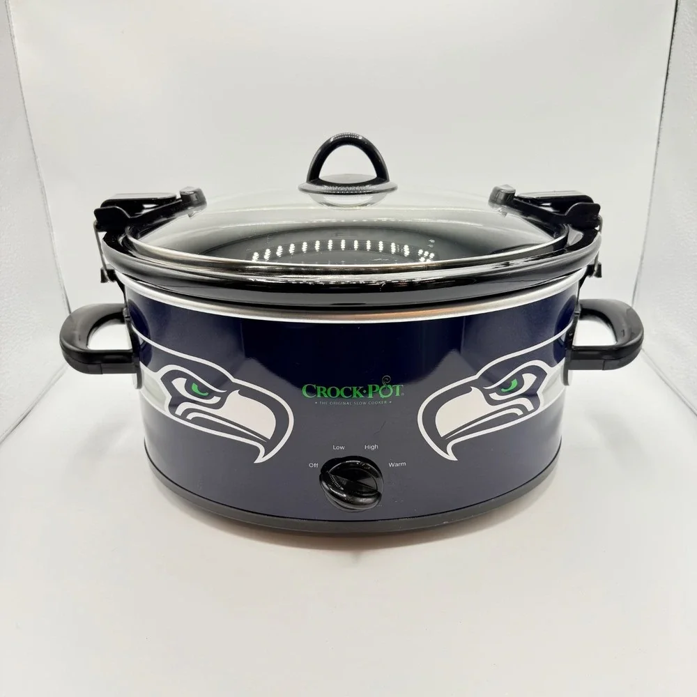 OFFICIAL NFL SEATTLE SEAHAWKS Crock-Pot 6QT Logo Tailgate Carry Slow Cooker EUC!